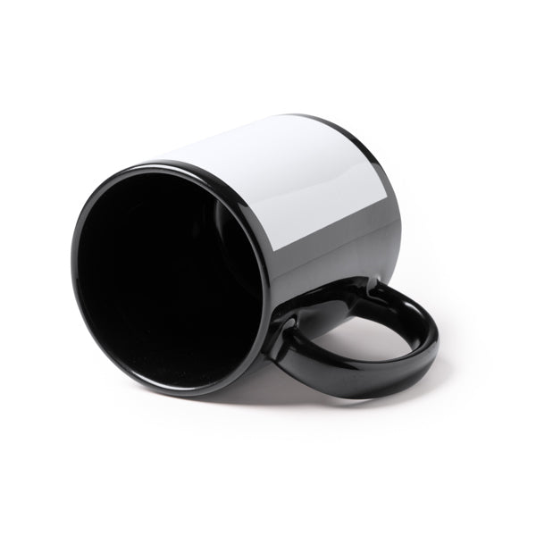 Tazza  nera in ceramica da 350 ml  , specifica per la sublimazione. Confezione in scatola bianca.